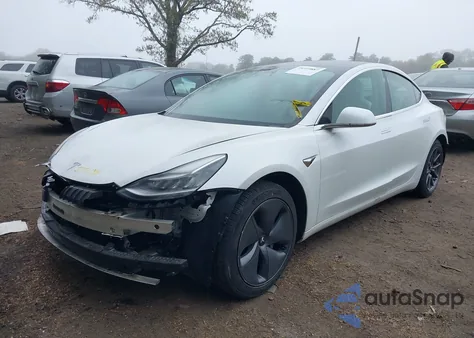 2020 Tesla Model 3 Standard Range Plus Rear-Wheel Drive/Standard Range Rear-Wheel Drive from USA, damaged, VIN 5YJ3E1EA7LF793311